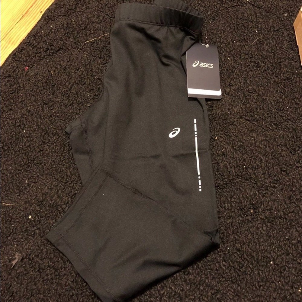 Asics crop